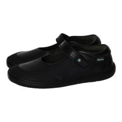 Colegial Barefoot Gorila...