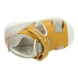 Sandalia Urban Biomecanics Yema para Niño modelo 232147-C