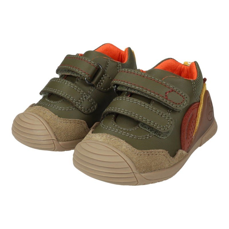 Botitas Militare Biomecanics Verde Militar para Niño modelo 241120-B788