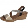 Sandalia con Cuña Paula Urban Oro para Mujer modelo 29-7133