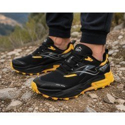 Deportiva Sierra Joma Negros para Hombre modelo Tksies2601